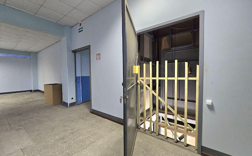 Помещение свободного назначения, 700 кв.м фото