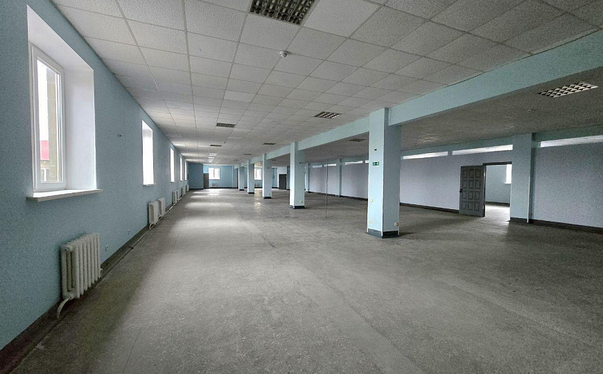 Помещение свободного назначения, 700 кв.м фото