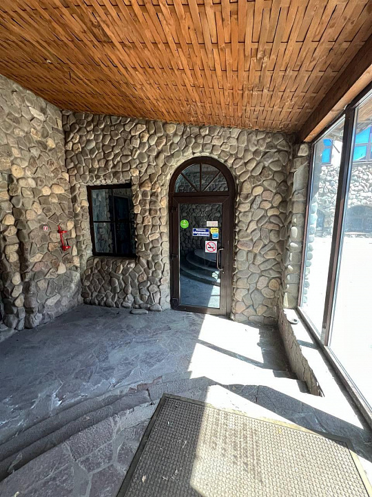 Сдается помещение 556м2 на набережной реки Волга фото