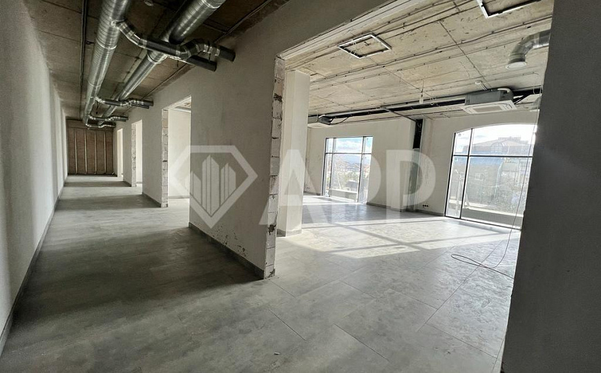 Сдам торговое помещение, 280 м² фото