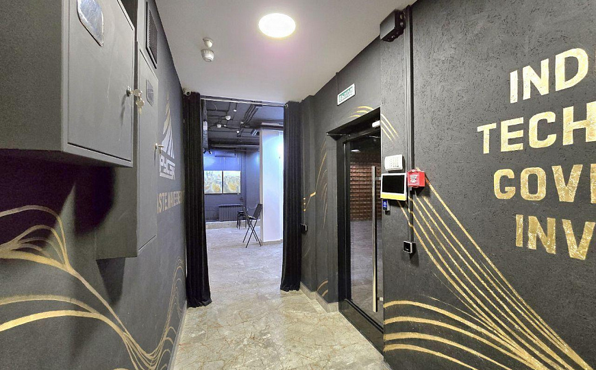 Торговая площадь с арендаторами, 232 кв.м фото