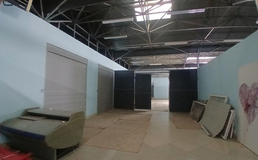 Аренда склада / производство. Теплый фото