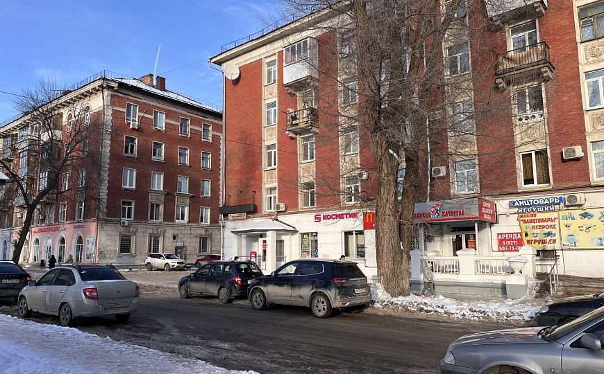 Торговое помещение на 1 линии фото