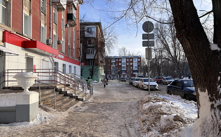 Торговое помещение на 1 линии фото