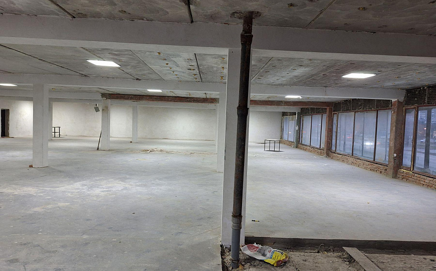 Сдам отдельно стоящее здание, 1 500 м² фото