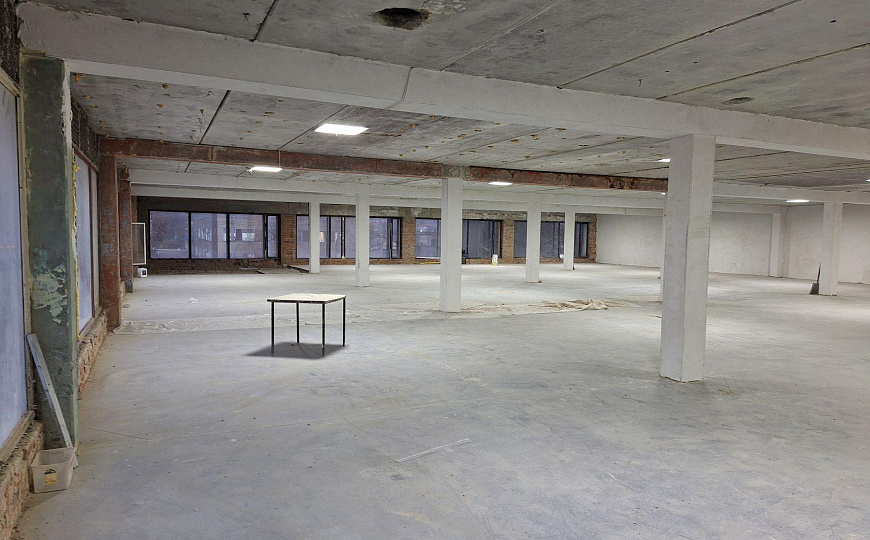 Сдам отдельно стоящее здание, 1 500 м² фото