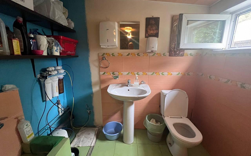 Продается здание 285м2 на первой линии фото