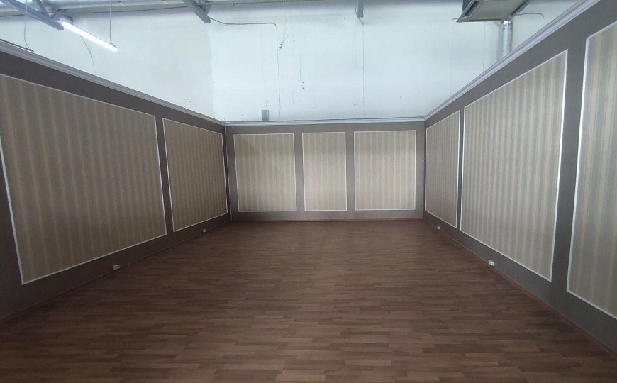 Бизнес-центр/офисный центр, 700 м² фото