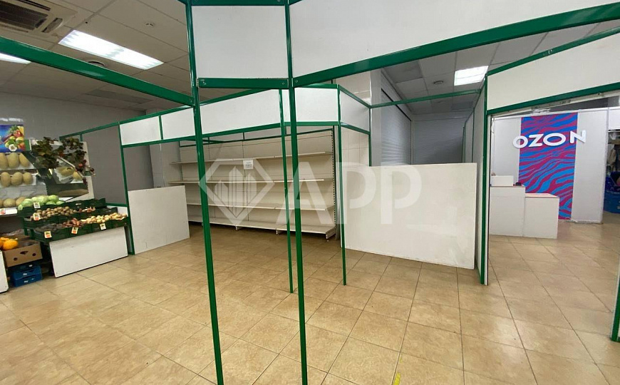 Продается торговое помещение, 1746 м² фото