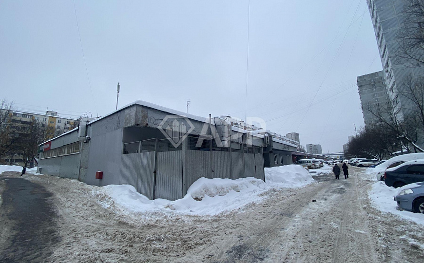 Продается торговое помещение, 1746 м² фото