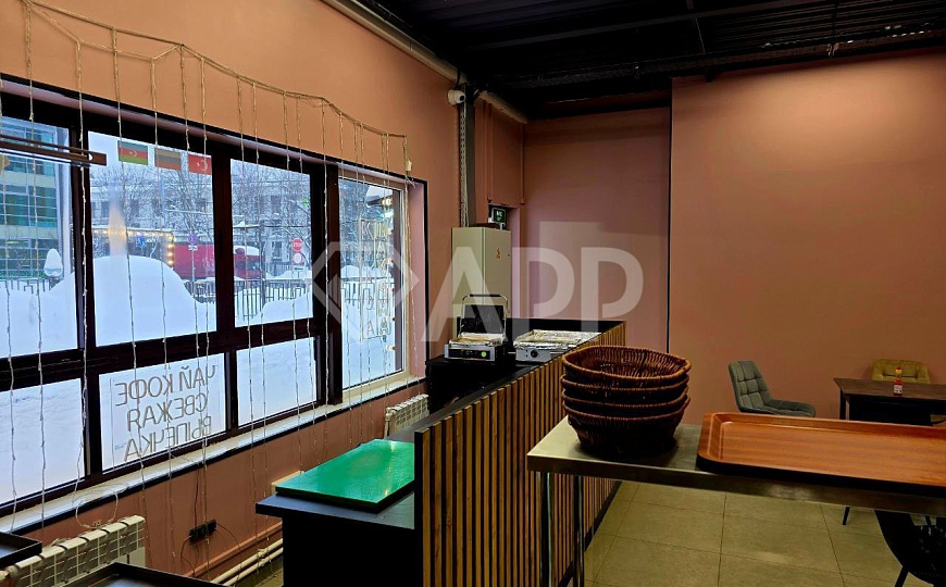 Сдается новое псн 100 метров со свежим ремонтом под общепит фото