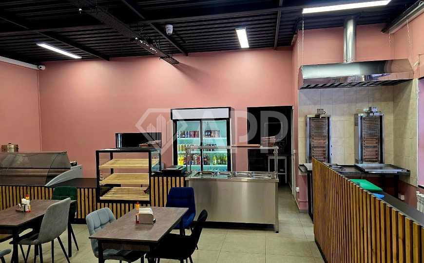 Сдается новое псн 100 метров со свежим ремонтом под общепит фото