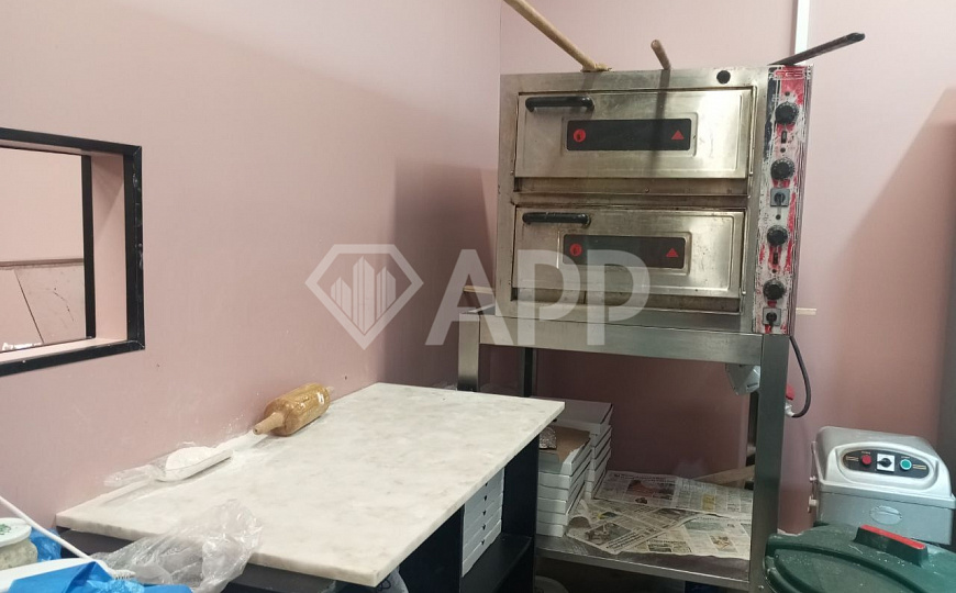 Сдается новое псн 100 метров со свежим ремонтом под общепит фото