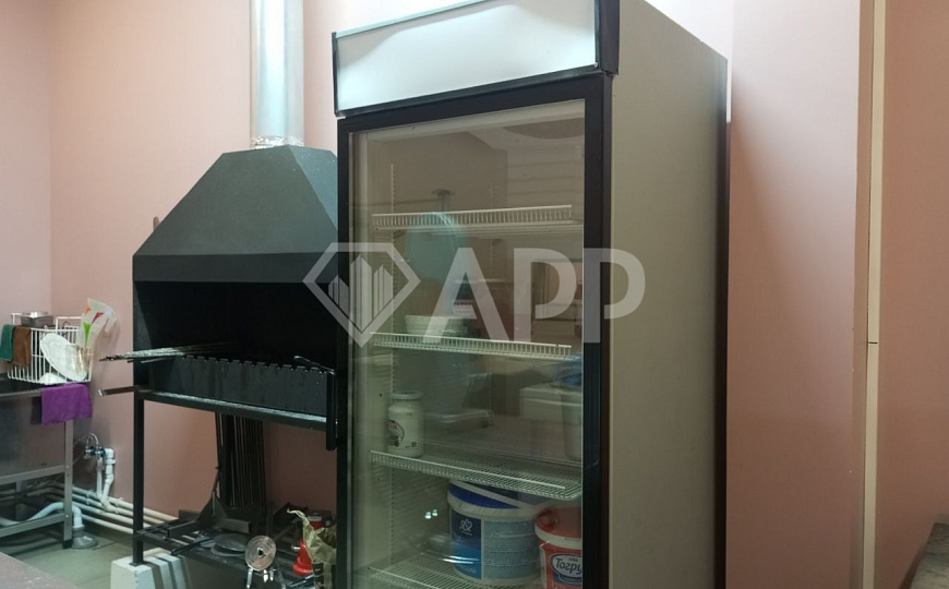 Сдается новое псн 100 метров со свежим ремонтом под общепит фото