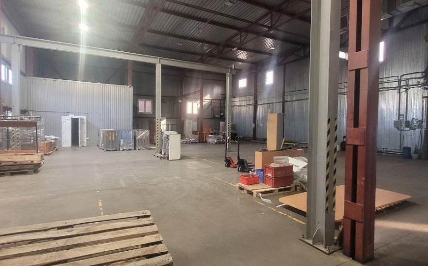 Производственная база. Центр. 6318 м2 фото