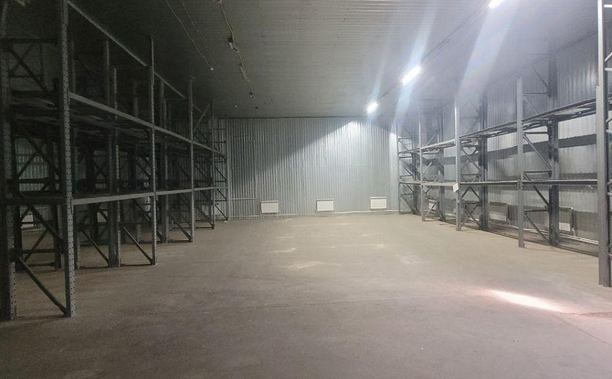 Производственная база. Центр. 6318 м2 фото