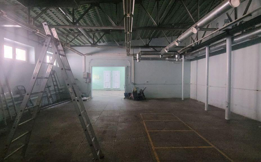 Производственная база. Центр. 6318 м2 фото