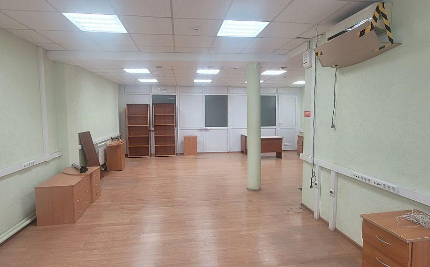 Производственная база. Центр. 6318 м2 фото