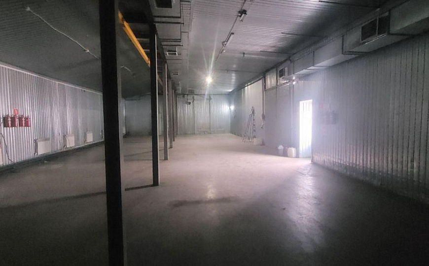 Производственная база. Центр. 6318 м2 фото