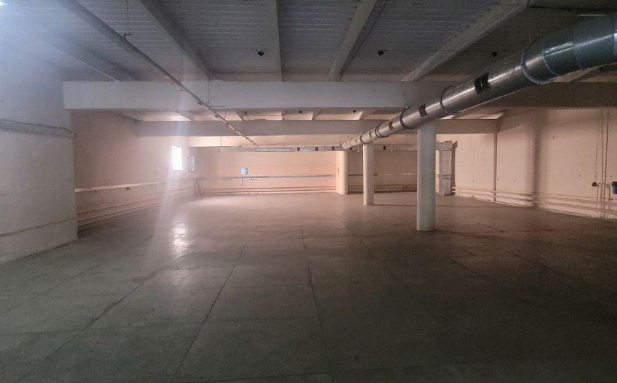 Производственная база. Центр. 6318 м2 фото