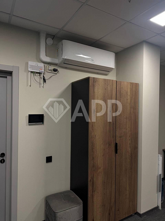 Сдам офисное помещение, 58 м² фото