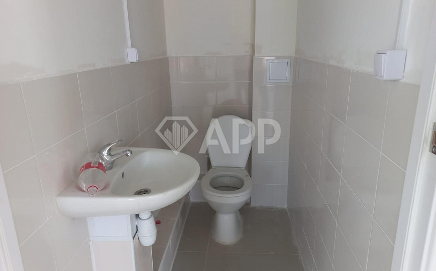 Продаю здание в ФМР, 1 960 м² фото