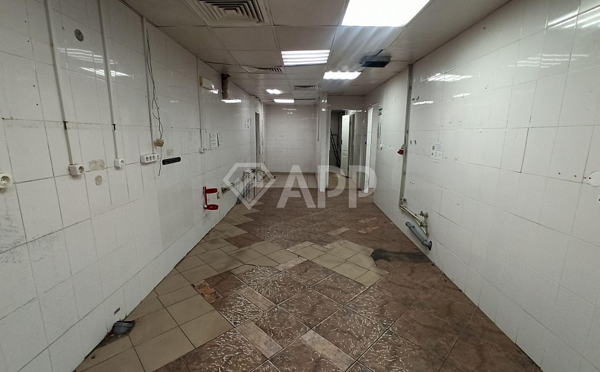 Сдаю помещение в центре на Красной с ремонтом 1 линия, 333 м² фото