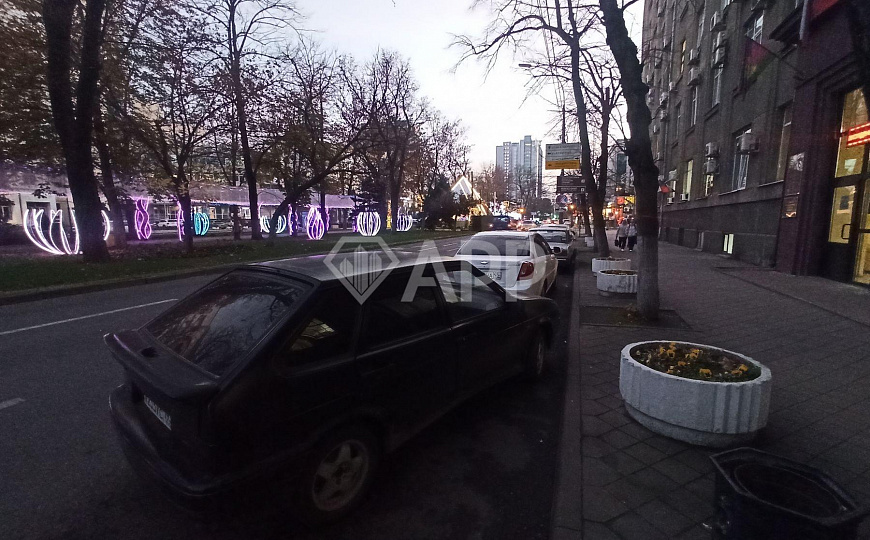 Сдаю помещение в центре на Красной с ремонтом 1 линия, 333 м² фото