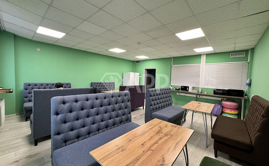 Офисное помещение 72,7 кв.м фото