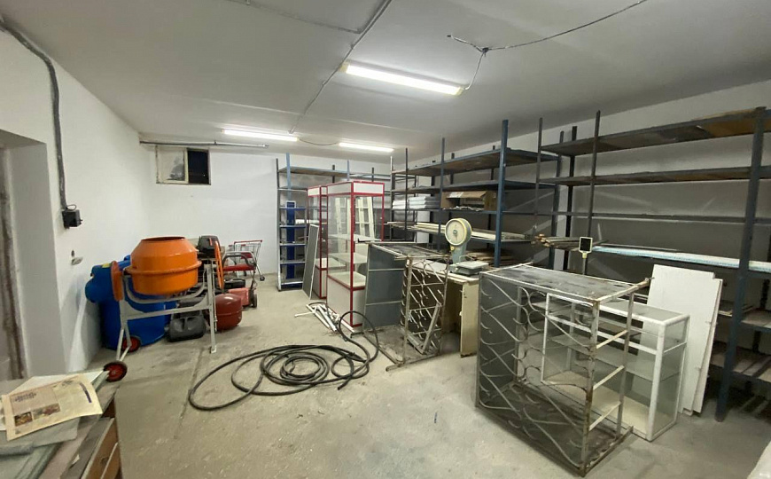 Теплый склад в центре Красного Яра, 95 м²  фото