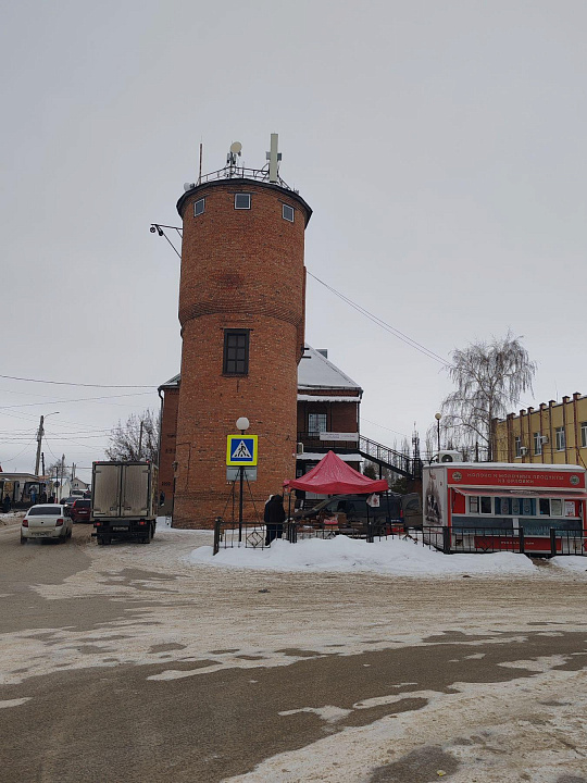 Офисное помещение в центре Красного Яра 42м²  фото