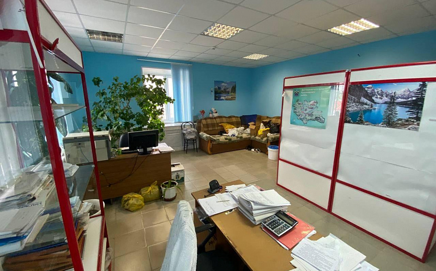 Офисное помещение в центре Красного Яра 42м²  фото
