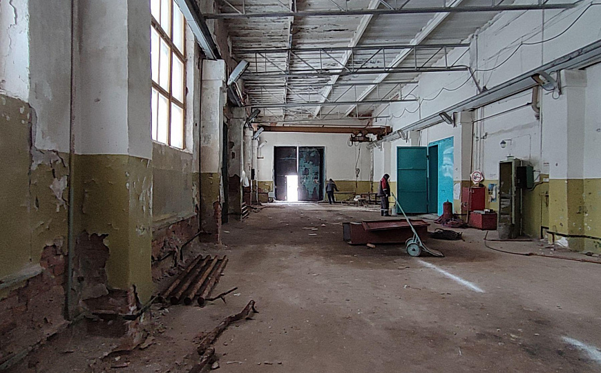 Производственное помещение на территории базы фото