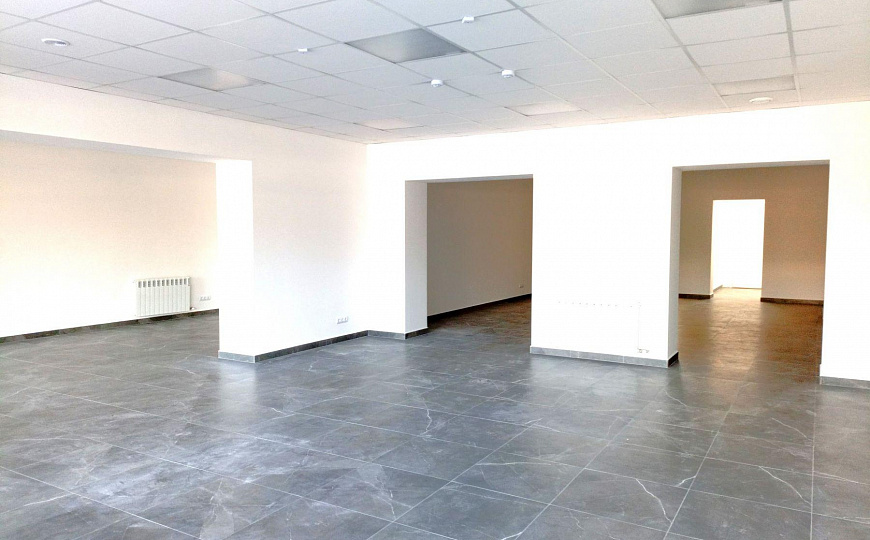 Торгово-офисное помещение, 225,6 м² фото