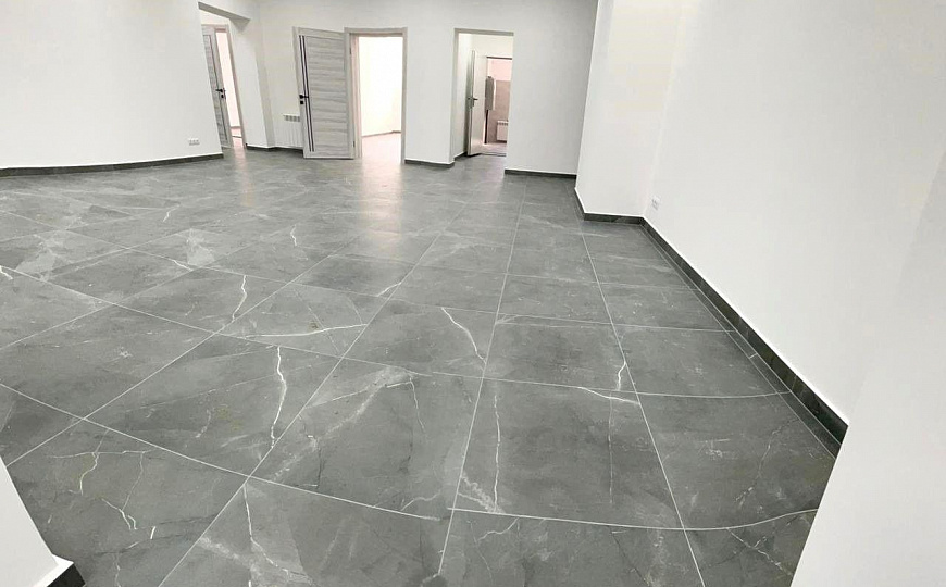 Торгово-офисное помещение, 225,6 м² фото