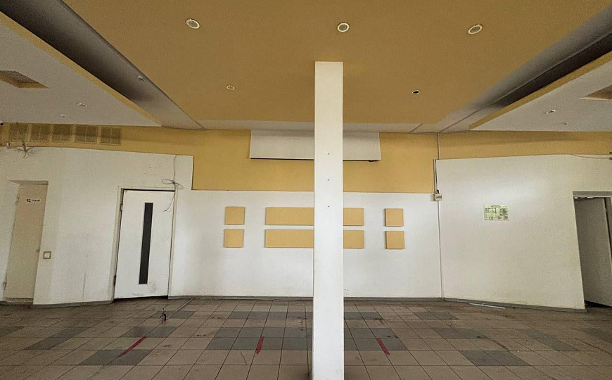 Аренда здания старый город фото