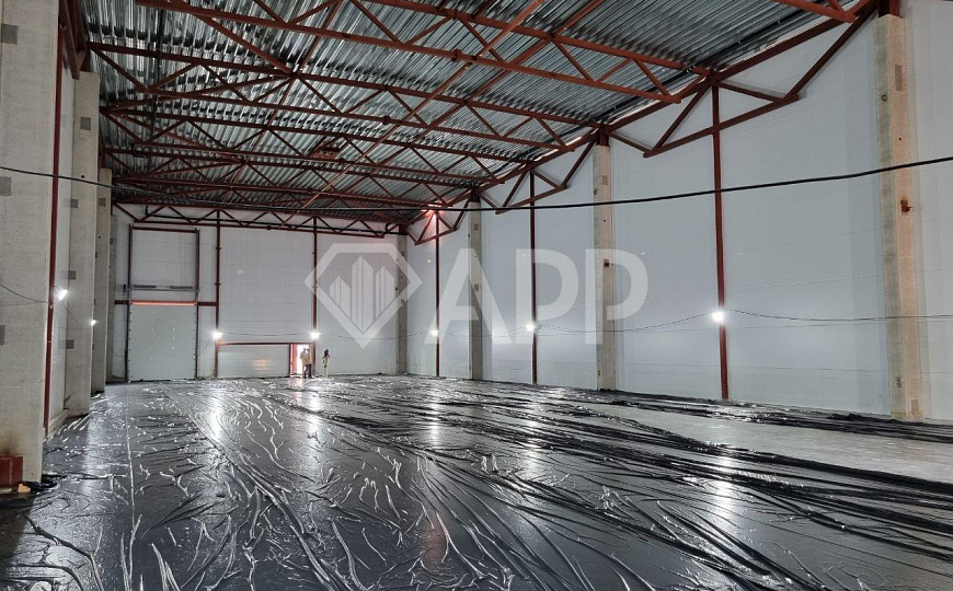 Продажа складских помещений фото