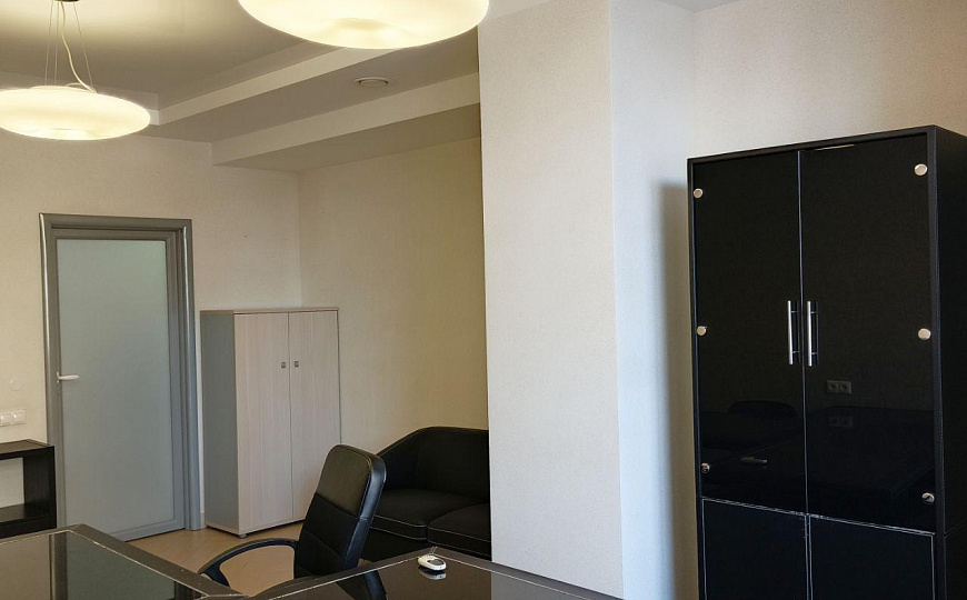 Статусный офис в историческом центре 124.7 м2 фото