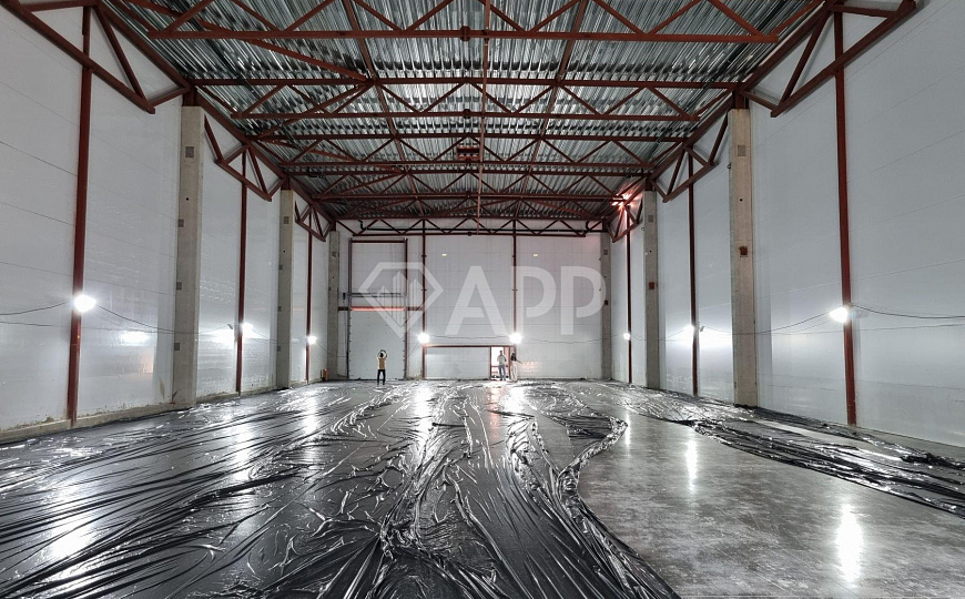 Сдаётся производственно-складское помещение от 1000 м² фото