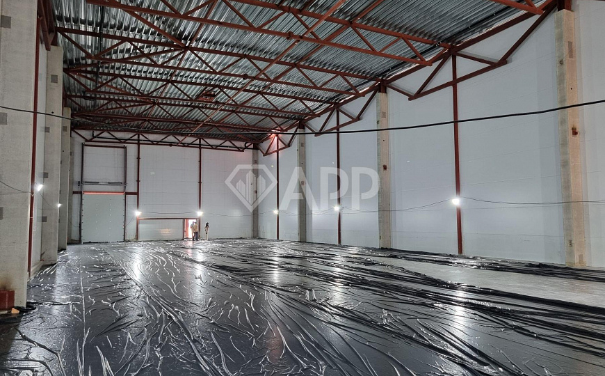 Сдаётся производственно-складское помещение от 1000 м² фото