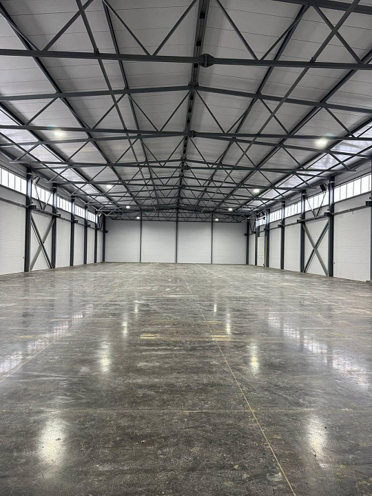 Сдам складские помещение ,1480м2 фото