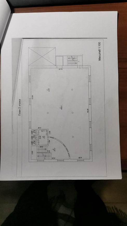 Аренда здания 1080м2 на первой линии фото