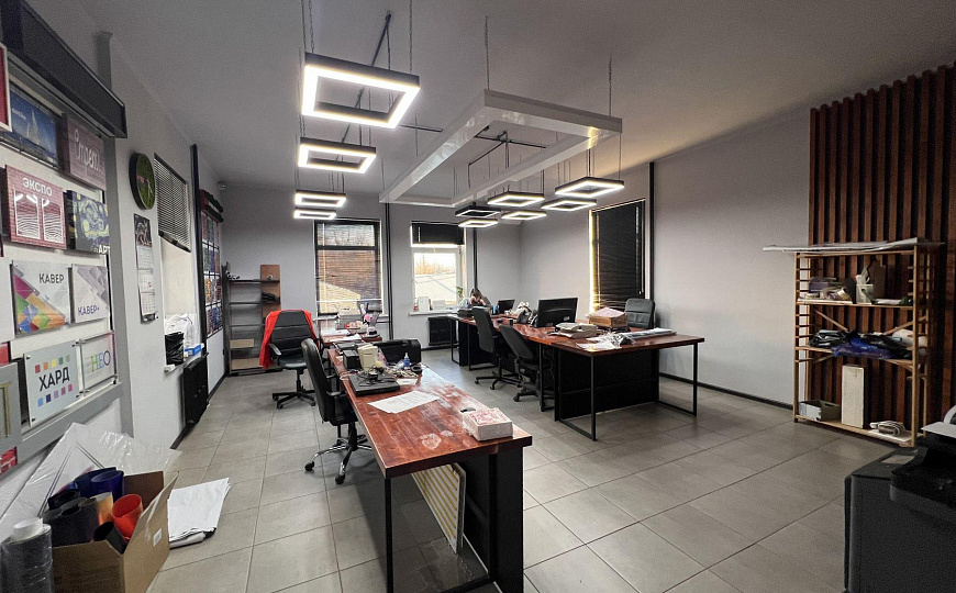 Сдам отдельно стоящее здание, 400 м² фото