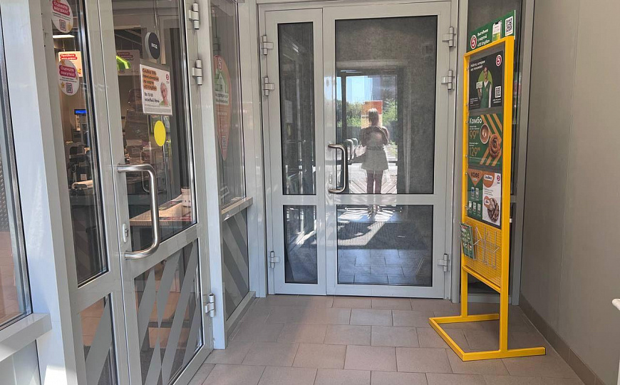 Помещение свободного назначения 270м2, 2 этаж отдельно стоящего здания фото