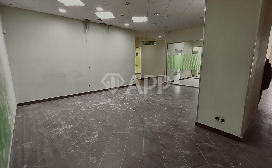 Сдам помещение на Чехова рядом со Сбером фото