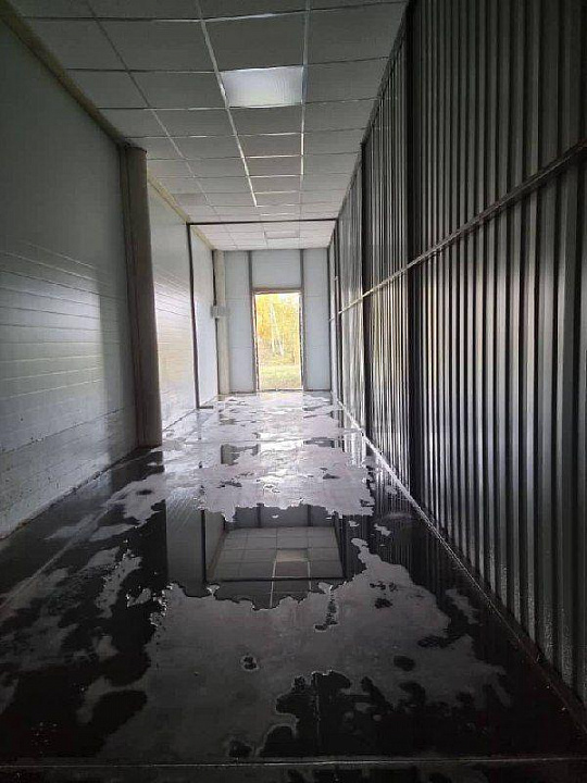 Помещение на первой линии ,197 кВм фото