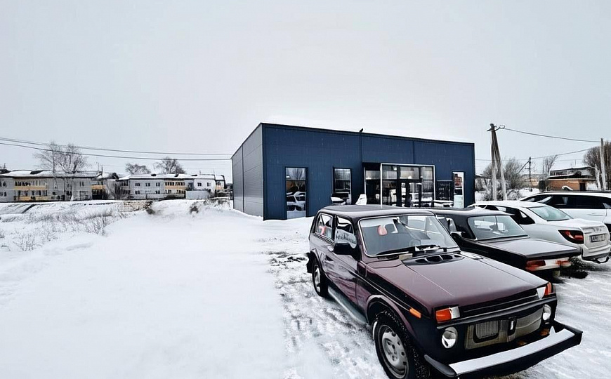 Помещение на первой линии ,197 кВм фото