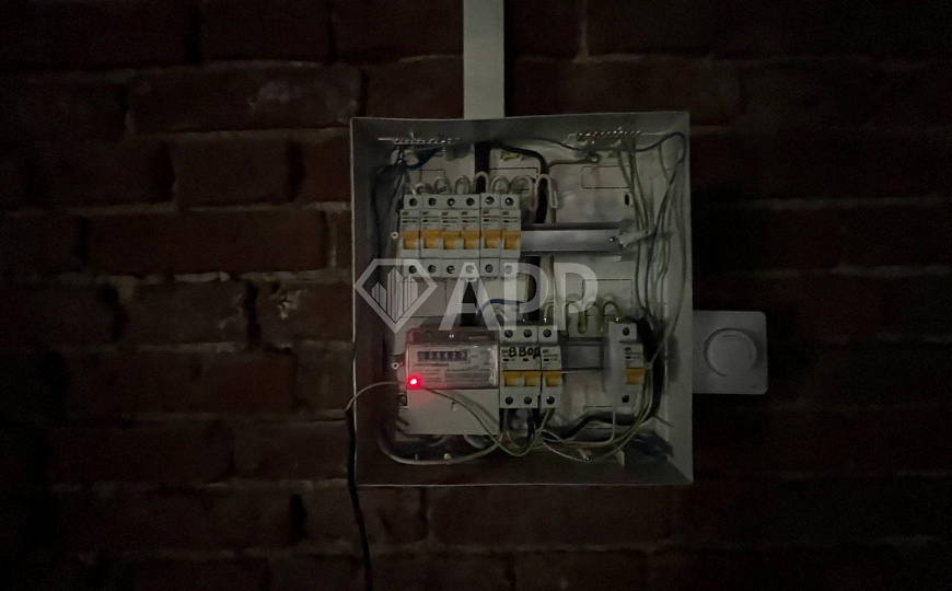 Помещение. Земля. Центр. Строительство фото