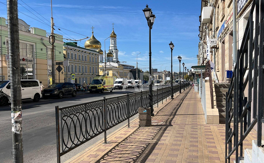 Помещение. Земля. Центр. Строительство фото