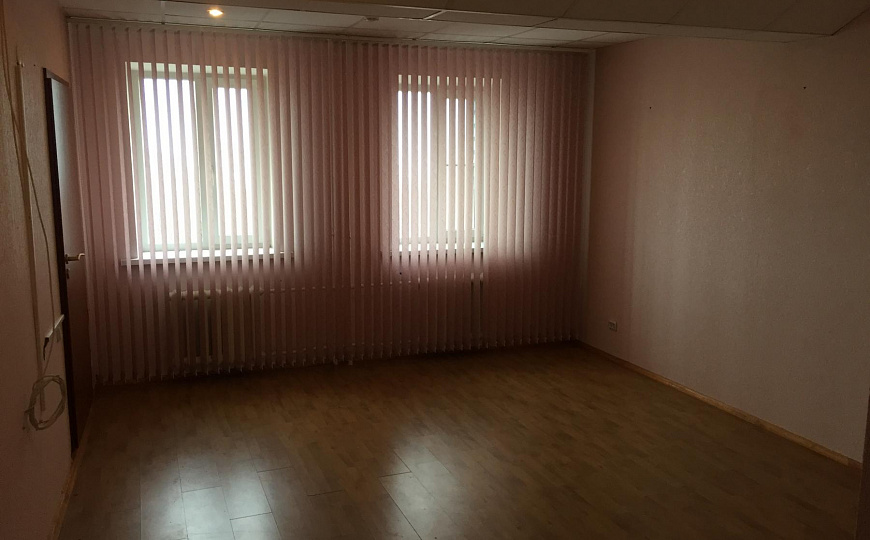 Сдам офисное помещение, 145 м² фото